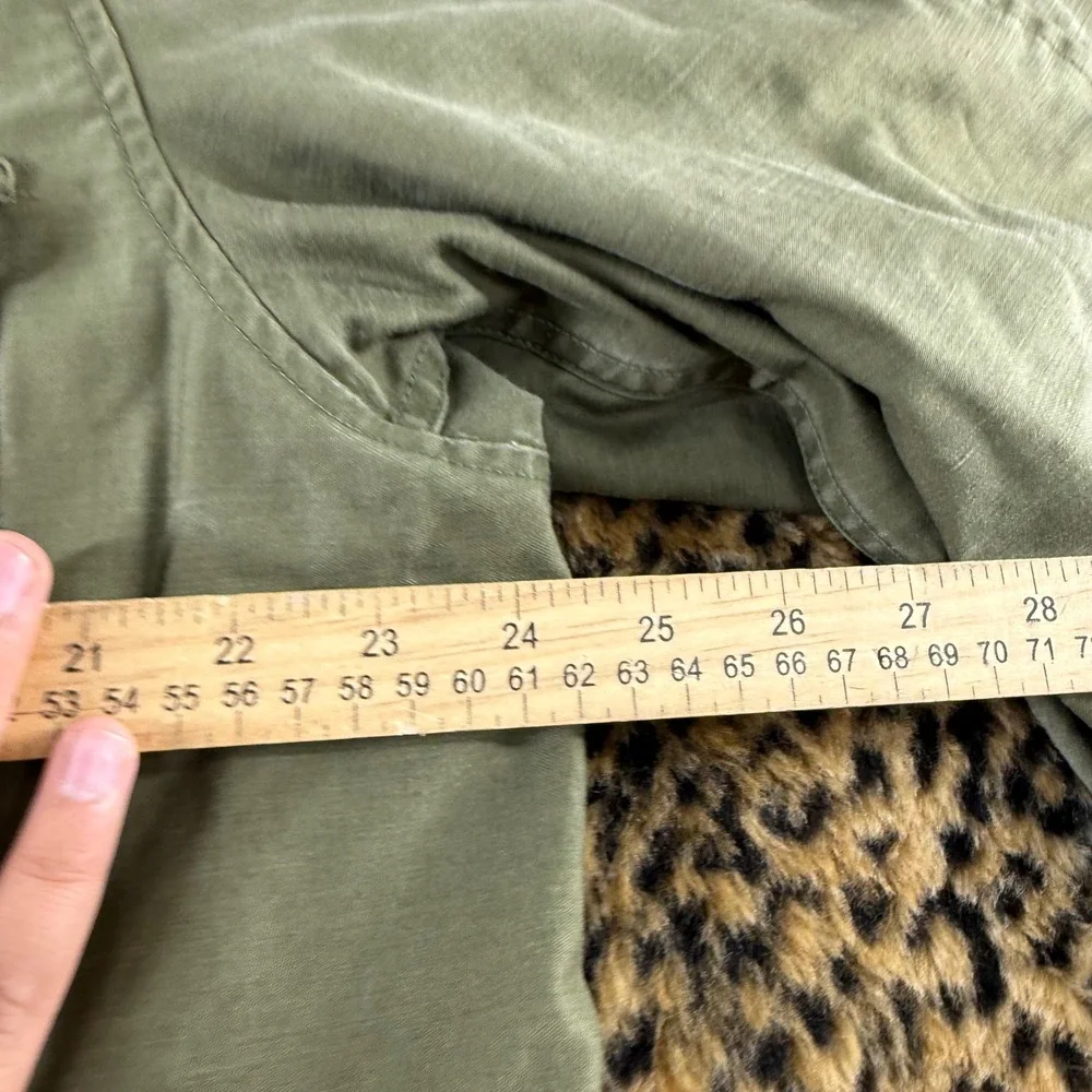 Vintage 1960s Vietnam War OG-107 Sateen Field Coat Medium Short Olive Green